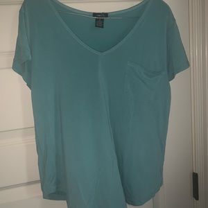 Rue 21 v neck t shirt
